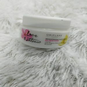 Cek Bpom Love Nature Brightening Face Cream With Organic Hibiscus Flower & Lemon Oriflame Sweden