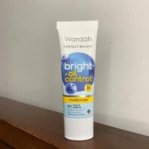 Cek Bpom Perfect Bright Moisturizer Bright + Oil Control Spf 30 Pa+++ Wardah